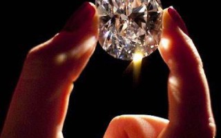 河南人造钻石10元一克拉,河南人造钻石哪里买