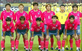 世界杯韩国啦啦队队长李多惠,世界杯韩国