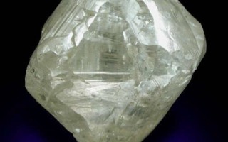 中国钻石原石交易市场钻石原石交易市场