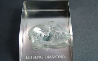 英国钻石开采商在莱索托王国新发现一颗122ct宝石级钻石原石