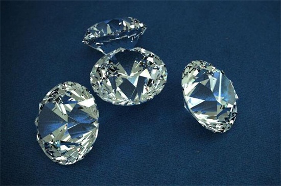 鉴别钻石的真假鉴别钻石的真假视频-第1张图片-翡翠网