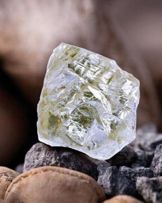 人工培育钻石和天然钻石的区别知乎人工培育钻石和天然钻石-第1张图片-翡翠网
