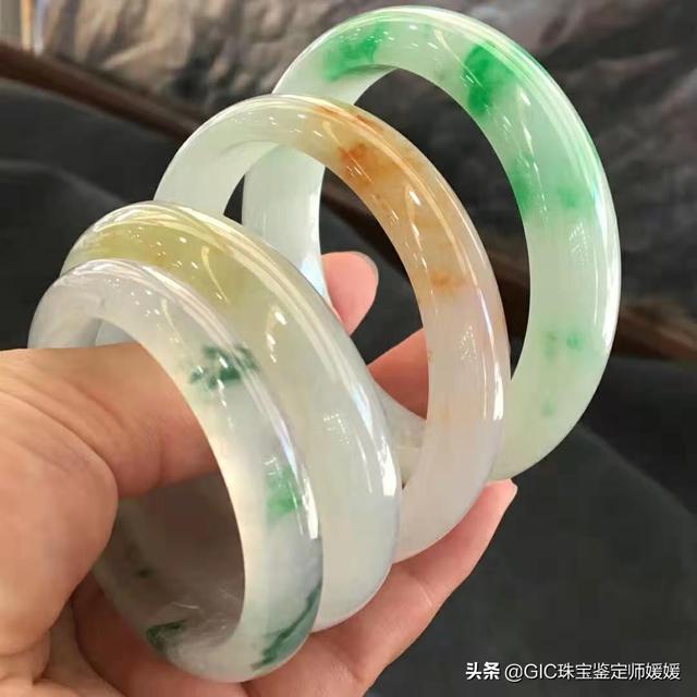 手镯翡翠图,翡翠手镯棉絮图-第2张图片-翡翠网