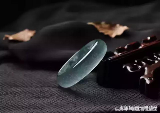 翡翠鉴定a货价格,瑞丽翡翠鉴定价格-第7张图片-翡翠网