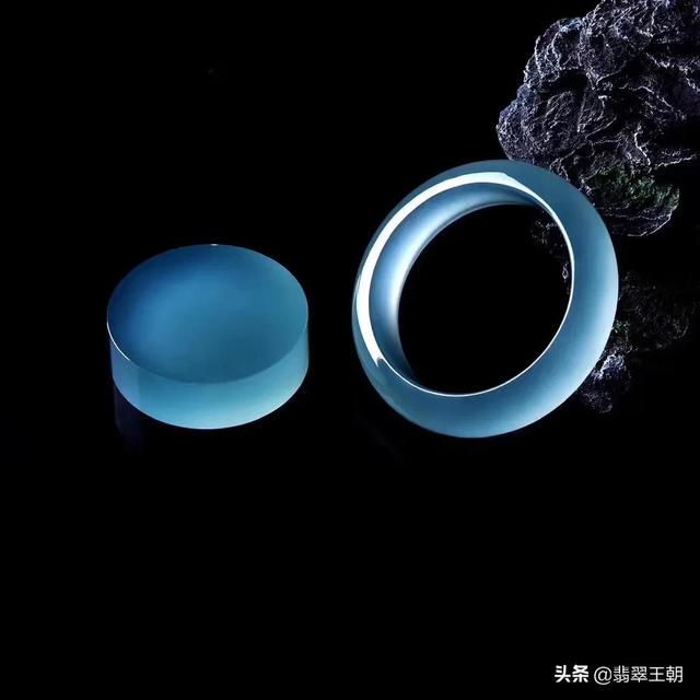 怎么养翡翠镯子星王朝翡翠手镯-第2张图片-翡翠网