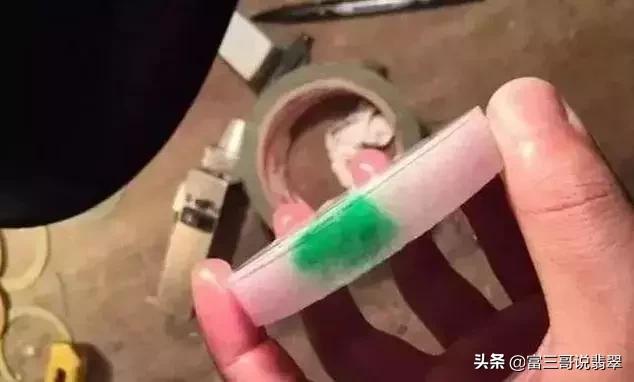 都彩翡翠原石湖北彩玉原石-第13张图片-翡翠网