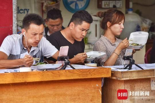 成都翡翠原石市场,成都翡翠交易市场在哪里-第3张图片-翡翠网