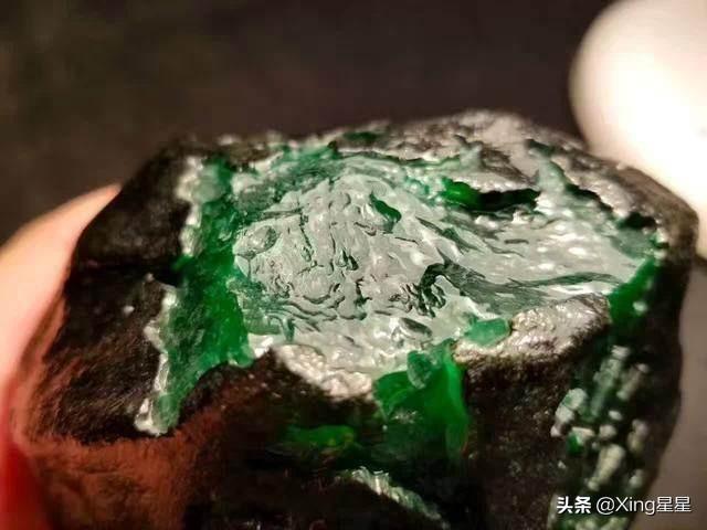 翡翠原石技巧翡翠原石哥-第3张图片-翡翠网