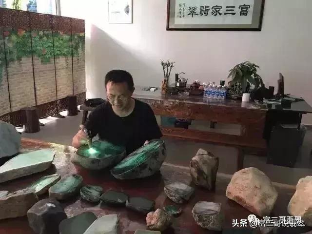 南京翡翠原石翡翠原石去哪里加工-第12张图片-翡翠网