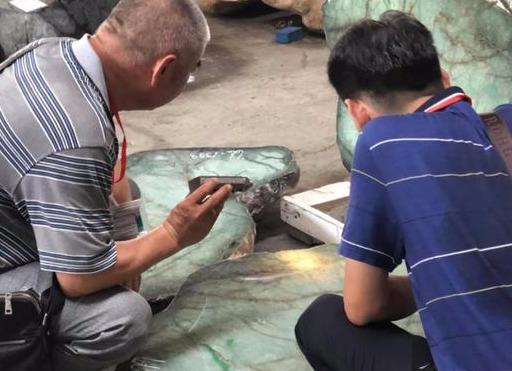缅甸玉a货一般在多少钱缅甸翡翠的最新价格-第20张图片-翡翠网