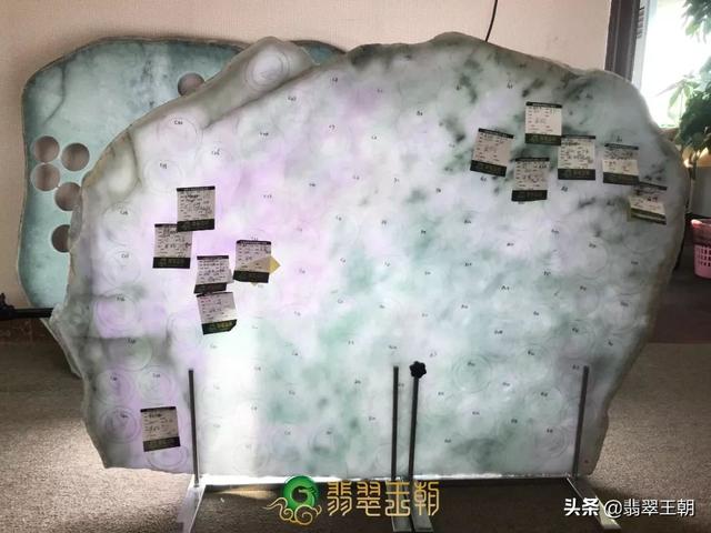 翡翠旗原石视频翡翠抛光视频-第8张图片-翡翠网