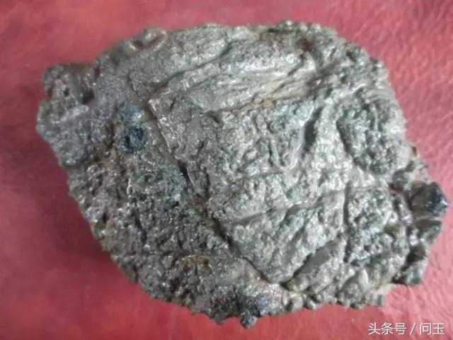 翡翠原石蜂窝状皮壳,翡翠原石大象皮特征-第4张图片-翡翠网