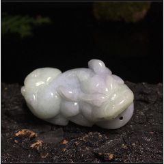 翡翠a货貔貅吊坠价格,貔貅翡翠a货吊坠3000元贵吗-第2张图片-翡翠网