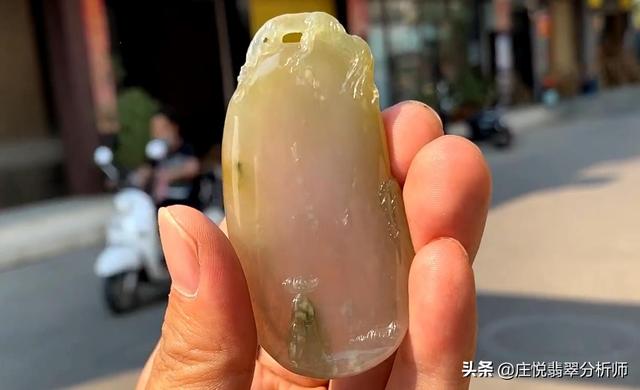 后江翡翠出什么货后江翡翠原石切出来的视频-第12张图片-翡翠网