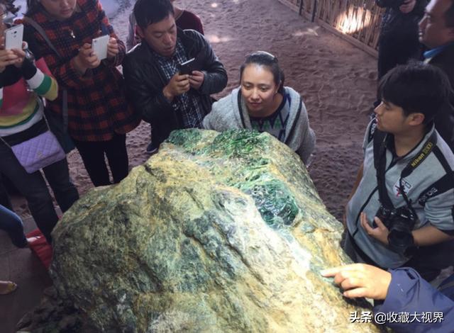 翡翠原石产地有哪里保山开窗原石翡翠-第4张图片-翡翠网