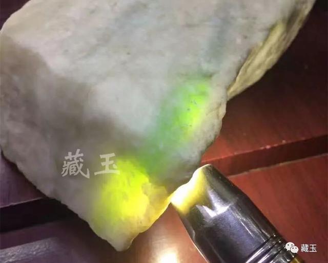 翡翠原石白玉买和田玉原石-第15张图片-翡翠网