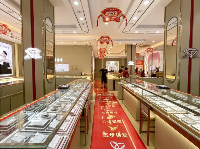 中国珠宝全国多少分店,萃华珠宝有多少分店-第19张图片-翡翠网