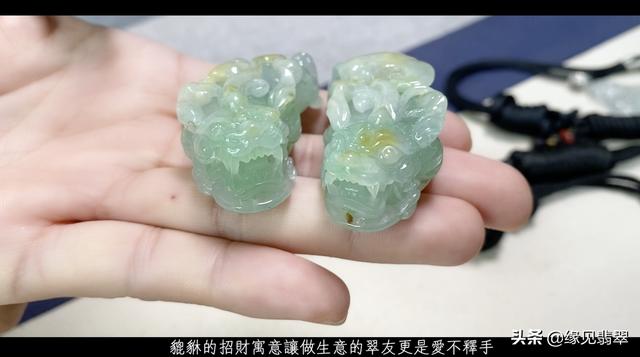 子母扣的种类,翡翠子母扣价格-第9张图片-翡翠网