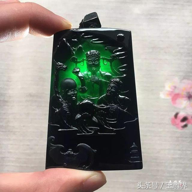 墨翠和老蓝水哪个贵墨翠老蓝水翡翠原石-第8张图片-翡翠网