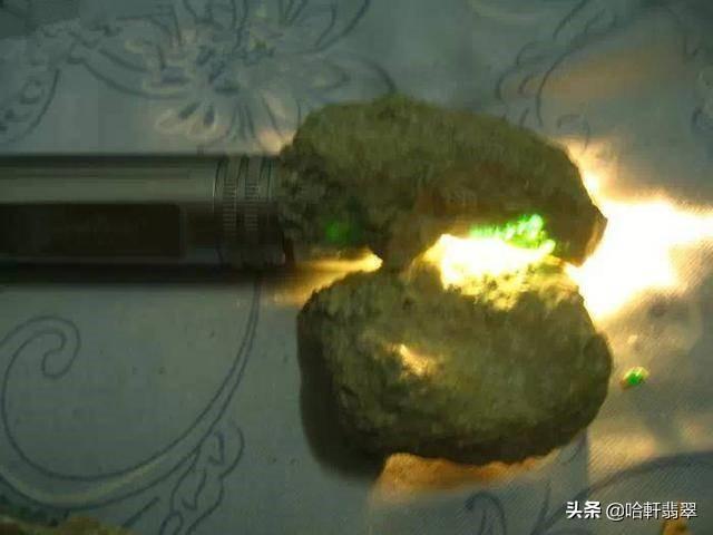 翡翠原石造假视频翡翠造假大揭秘视频-第5张图片-翡翠网