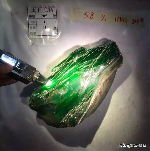 翡翠原石去哪里加工翡翠加工费价目表-第7张图片-翡翠网