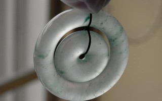【大器翡翠】——玻璃种飘花翡翠子母扣！！！