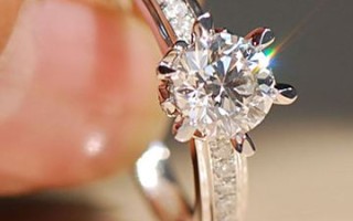 二手钻石为什么不值钱钻石为什么卖出去不值钱