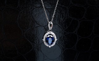 一克拉钻石和一克拉蓝宝石大小比较一克拉蓝钻石多少钱