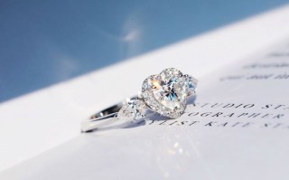 钻石寓意唯美的句子钻石寓意唯美的句子四字