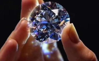 肉眼区别钻石与莫桑石自己在家怎么鉴别钻石真假