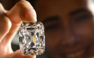 人造钻石和天然钻石哪个纯度高,人造钻石和天然钻石哪个贵