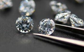 合成锆石和钻石的区别是什么合成锆石和钻石的区别