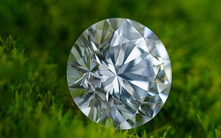 培育钻石是怎么生长的培育钻石是怎么生长的视频