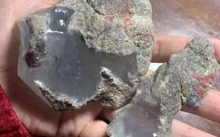玻璃种翡翠原石价格玻璃种翡翠原石价格是多少钱一克