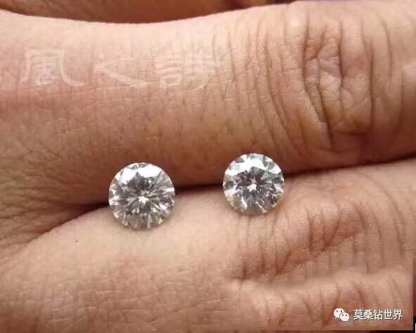 怎样区别钻石和莫桑钻,怎样区别钻石和莫桑钻石-第1张图片-翡翠网