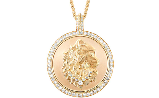 Boucheron 推出一件 Medallion Wladimir the Cat 黄金挂坠-第2张图片-翡翠网