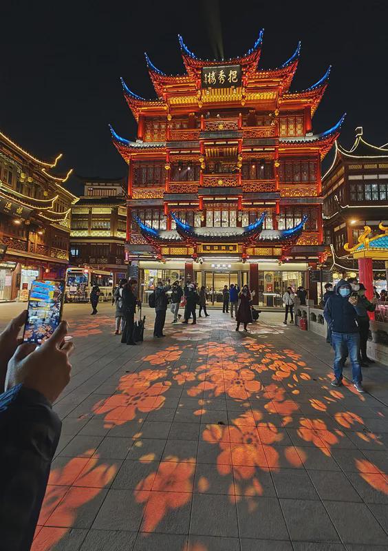 上海黄金广场,上海黄金广场的负责人-第1张图片-翡翠网