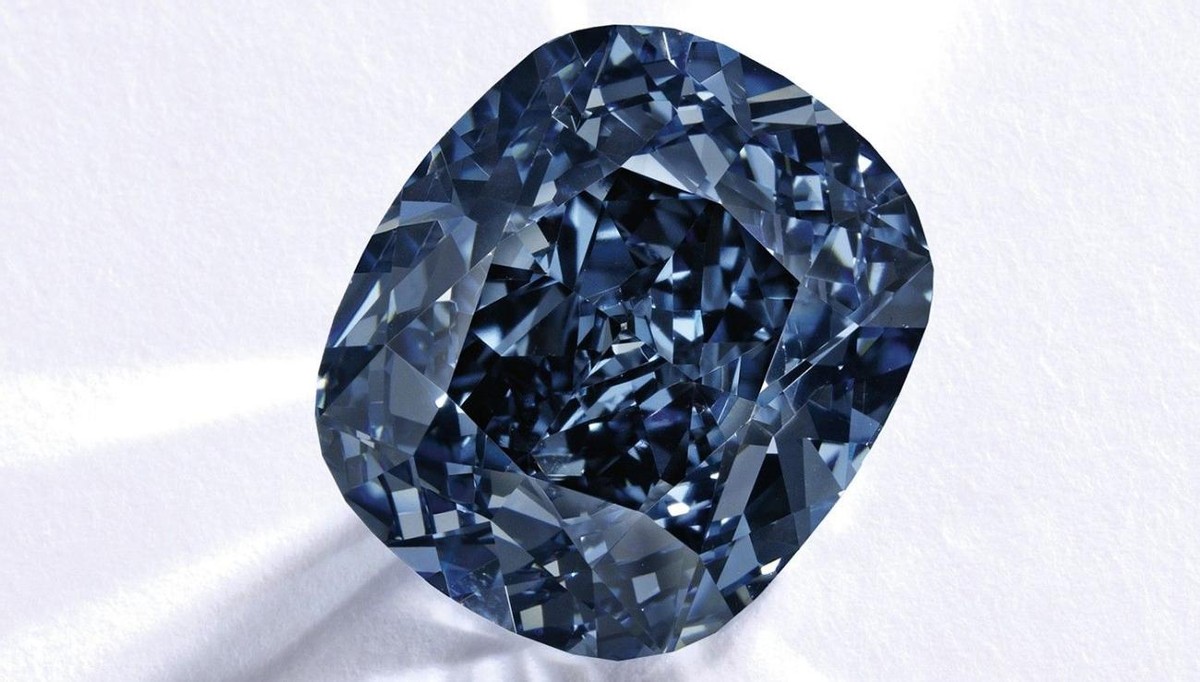 世界上最大的天然钻石,世界上最大的天然钻石多少钱