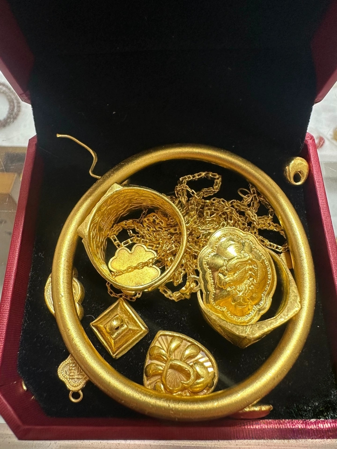 18k黄金换千足金怎么换划算,18k黄金换千足金怎么换