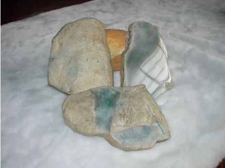 翡翠原石解开,翡翠原石的价位-第1张图片-翡翠网