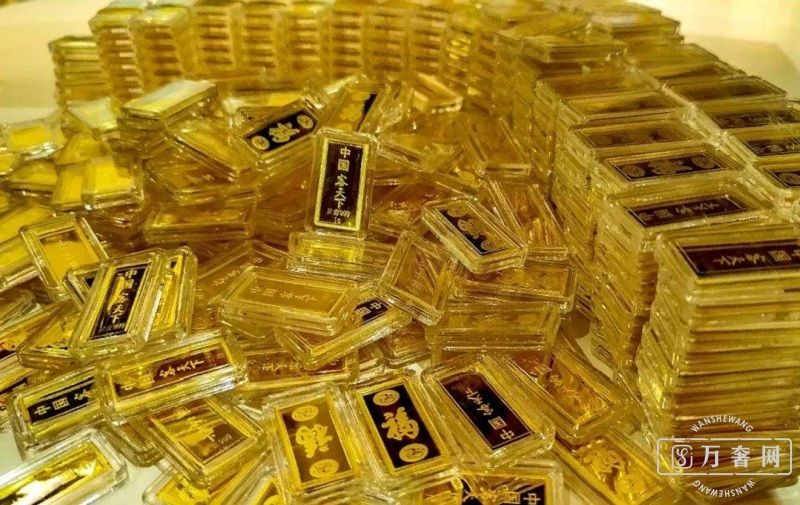 紫金黄金回收价格多少紫金黄金回收价格多少钱-第1张图片-翡翠网