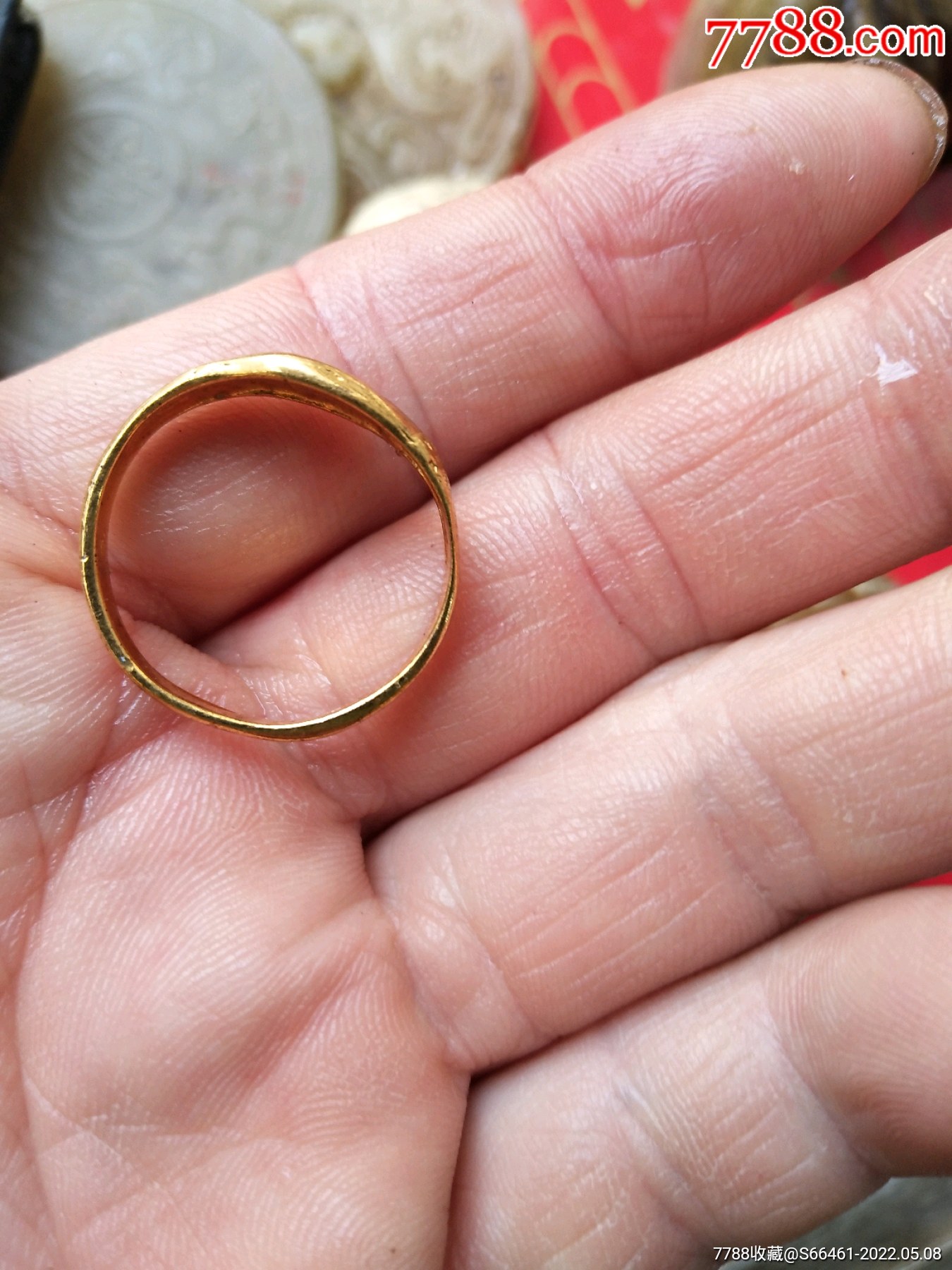 捡的金戒指怎么分辨真假怎么检测金戒指是真假-第1张图片-翡翠网